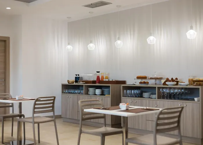 Eirene Bed & Breakfast 4*